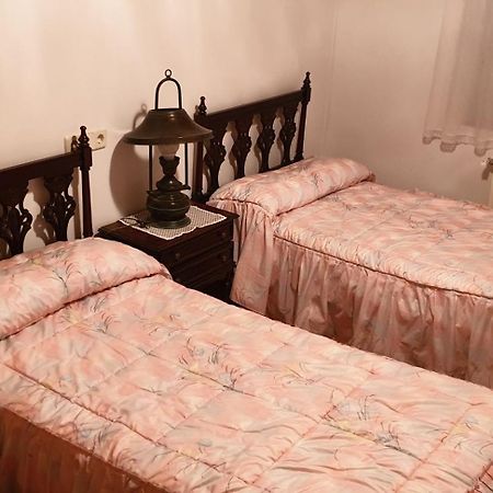 Apartamento Rural La Muralla De Pedraza Chavida Екстер'єр фото