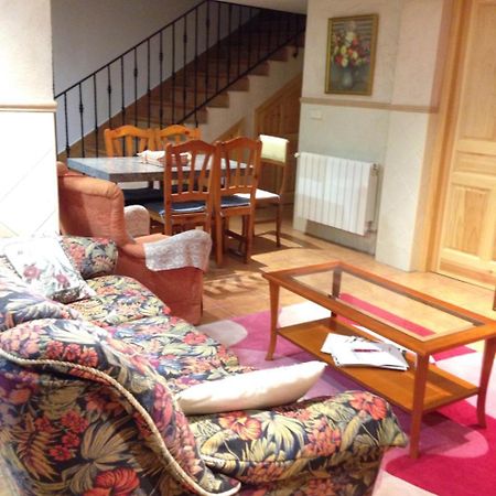 Apartamento Rural La Muralla De Pedraza Chavida Екстер'єр фото