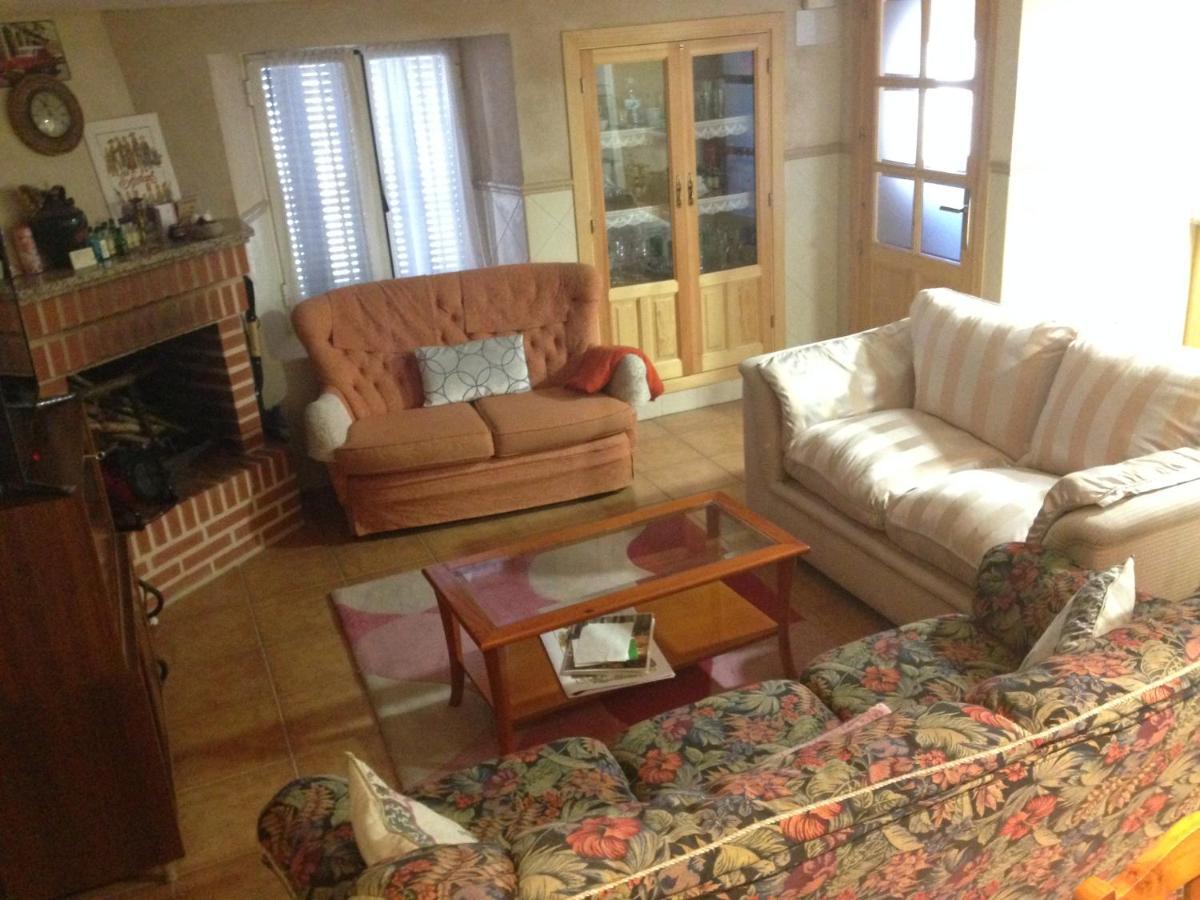 Apartamento Rural La Muralla De Pedraza Chavida Екстер'єр фото